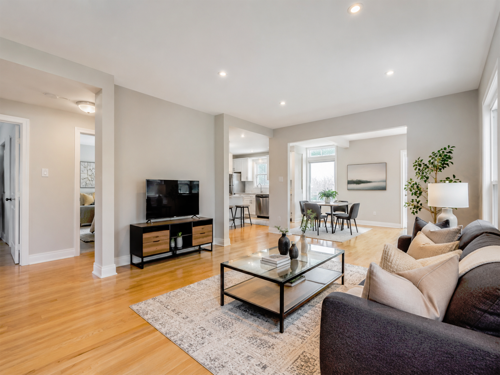 Move-in or listing-ready interior painting refresh with clean walls, neutral paint colours, bright natural light, and tidy Toronto GTA home presentation